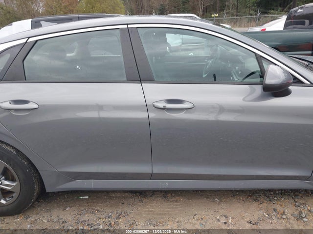5XXG14J2XRG242096 KIA K5 LXS