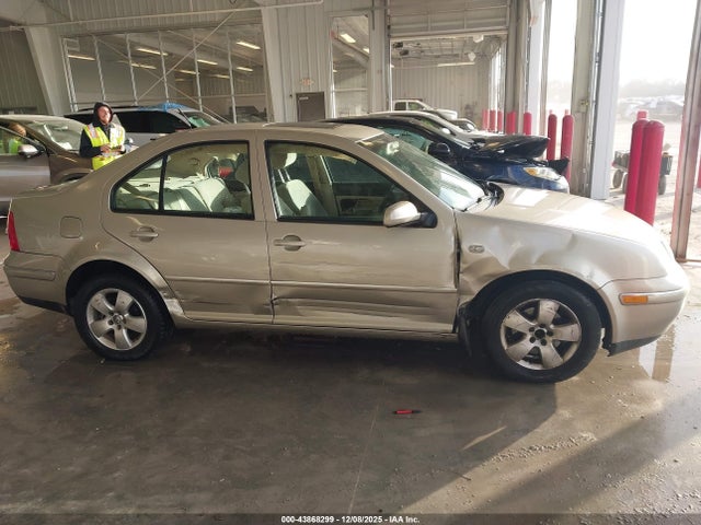 2004 Volkswagen Jetta Gls 2.0l მანქანა იყიდება აუქციონზე, vin: 3VWSK69M94M070172, აუქციონის ნომერი: 43868299