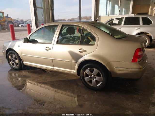 2004 Volkswagen Jetta Gls 2.0l მანქანა იყიდება აუქციონზე, vin: 3VWSK69M94M070172, აუქციონის ნომერი: 43868299