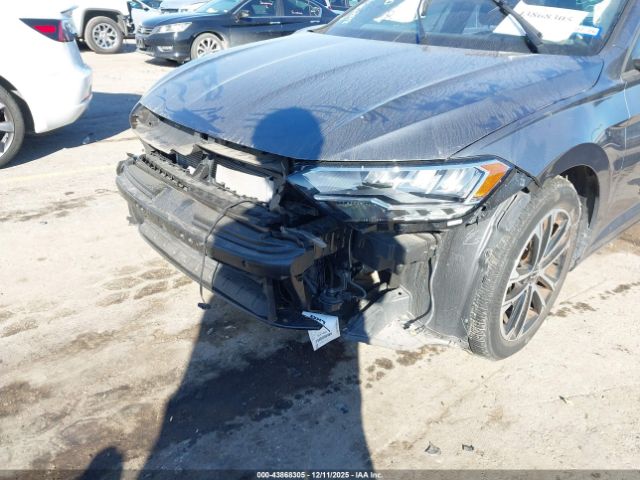 2022 VOLKSWAGEN JETTA 3VWBM7BUXNM022398 Photo 5
