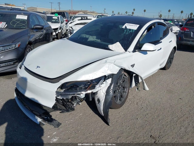 2025 TESLA MODEL 3 5YJ3E1EA3SF061983 Photo 1