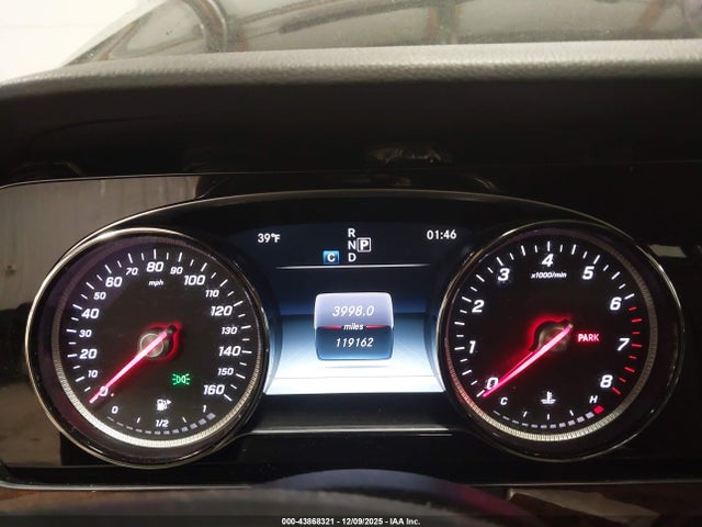 WDDZF4KB9HA019220 Mercedes-Benz E 300 4matic