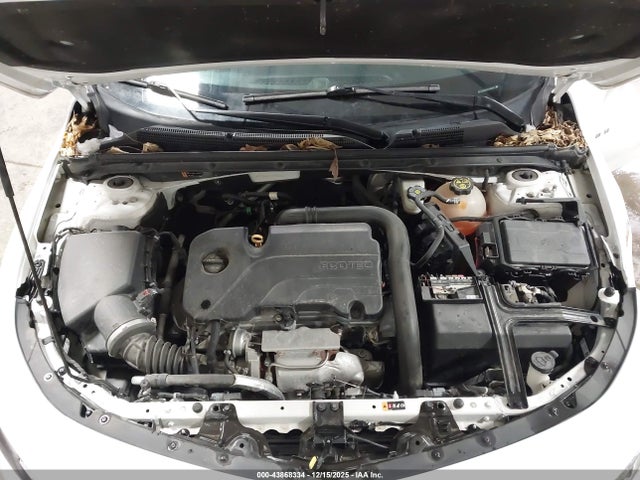 1G1ZB5ST2LF023327 Chevrolet Malibu Fwd Ls