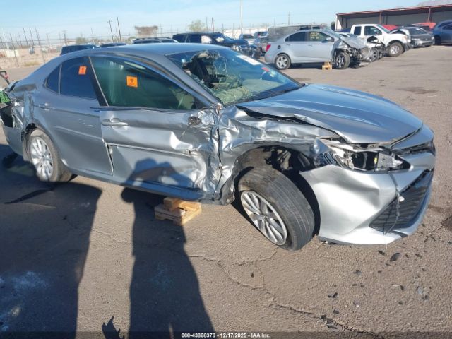 2018 TOYOTA CAMRY 4T1B11HK9JU636049 Photo 5