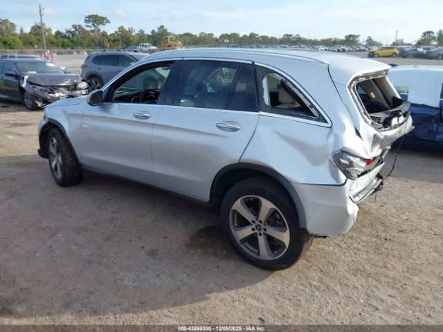 2019 MERCEDES-BENZ GLC 300 WDC0G4JBXKV139314 Photo 2