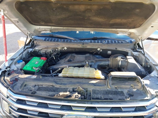 Ford Expedition Xlt 2019 1FMJU1HT3KEA75547 Image 10