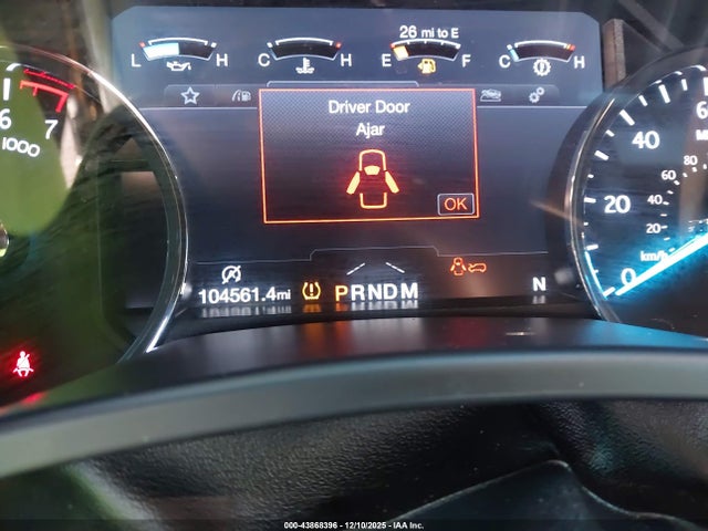 Ford Expedition Xlt 2019 1FMJU1HT3KEA75547 Image 16