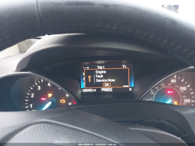 1FMCU9HD7JUB52764 Ford ESCAPE SEL