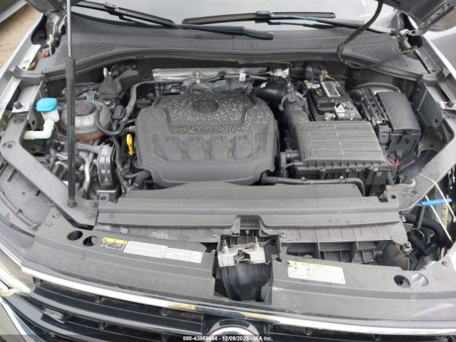 2022 VOLKSWAGEN TIGUAN 3VV8B7AX6NM165722 Photo 9