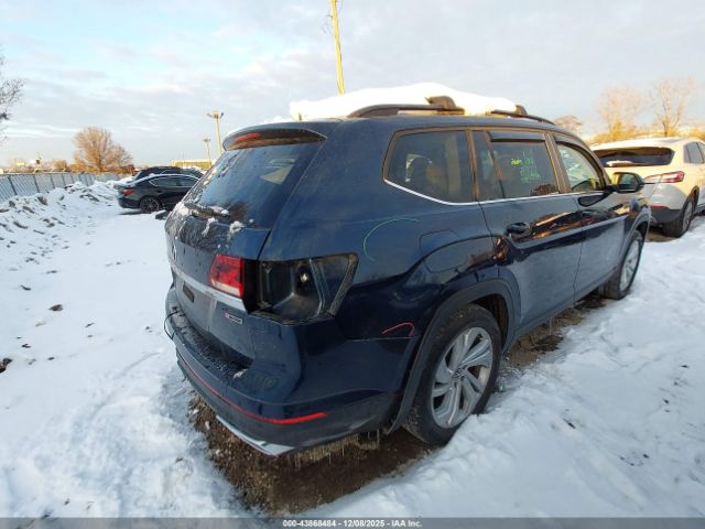 2022 VOLKSWAGEN ATLAS 1V2KR2CA1NC514071 Photo 3