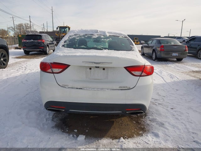 43868504 :رقم المزاد ، 1C3CCCEG1FN512197 vin ، 2015 Chrysler 200 C مزاد بيع