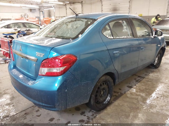 2018 MITSUBISHI MIRAGE G4 ML32F3FJ0JHF05490 Photo 3