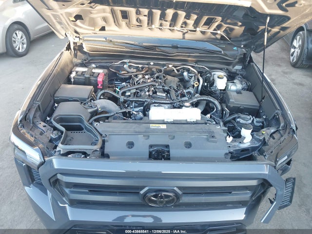 3TMLB5JN3SM165930 Toyota Tacoma Sr5