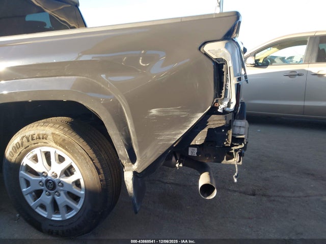 3TMLB5JN3SM165930 Toyota Tacoma Sr5