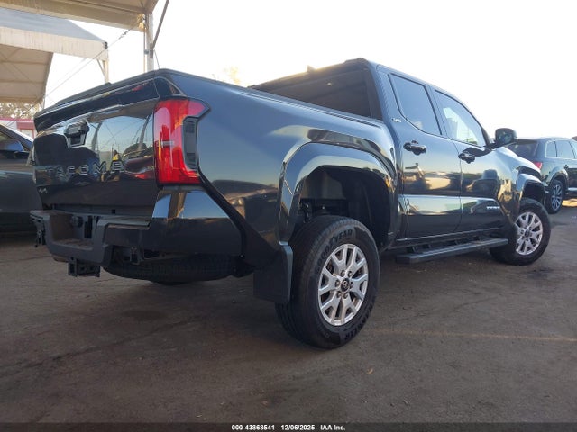 3TMLB5JN3SM165930 Toyota Tacoma Sr5