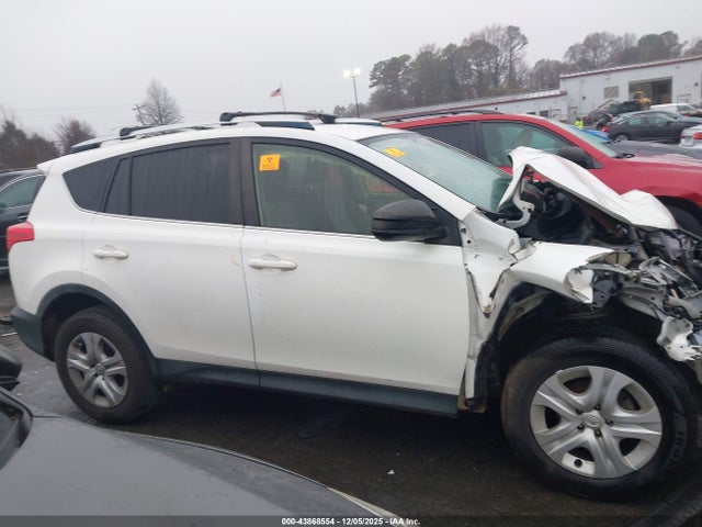 2015 Toyota Rav4 Le მანქანა იყიდება აუქციონზე, vin: JTMZFREV7FJ051366, აუქციონის ნომერი: 43868554