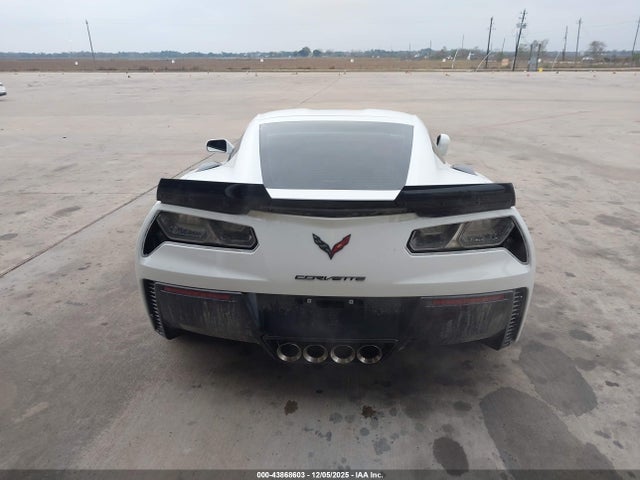 Chevrolet Corvette Z06 2015 1G1YU2D62F5609290 Image 17