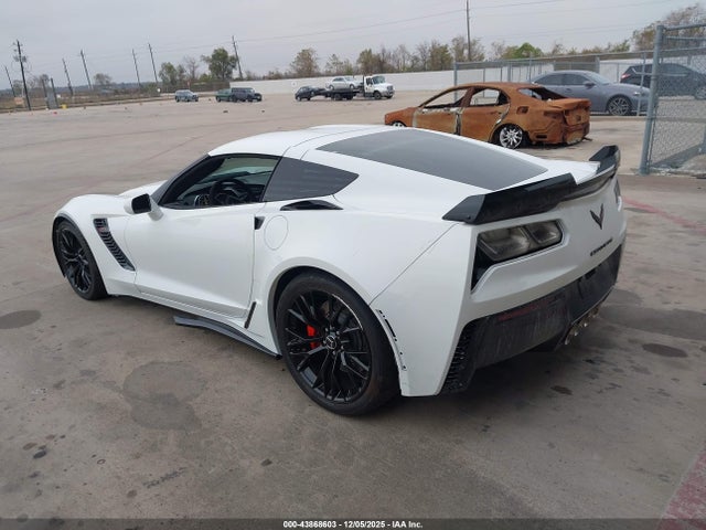 2015 CHEVROLET CORVETTE 1G1YU2D62F5609290 Photo 2