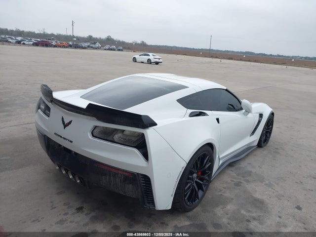 2015 CHEVROLET CORVETTE 1G1YU2D62F5609290 Photo 3