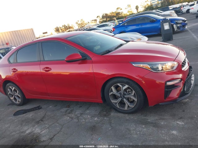 KIA Forte Lxs 2021 3KPF24AD2ME338722 Image 13