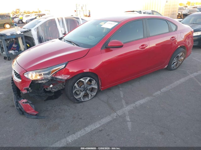 KIA Forte Lxs 2021 3KPF24AD2ME338722 Image 2