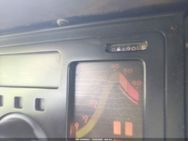 1984 CHEVROLET CORVETTE 1G1AY0784E5117673 Photo 6