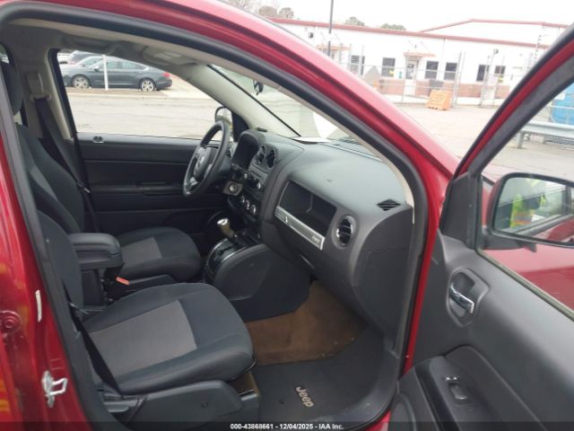 2015 JEEP COMPASS 1C4NJCBA8FD313731 Photo 4
