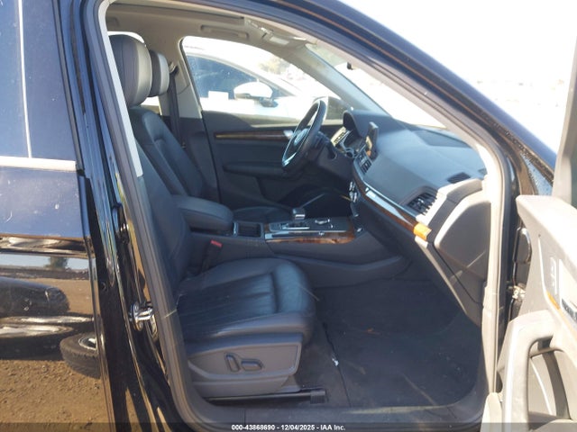 2018 AUDI Q5 WA1ANAFY0J2134970 Photo 4