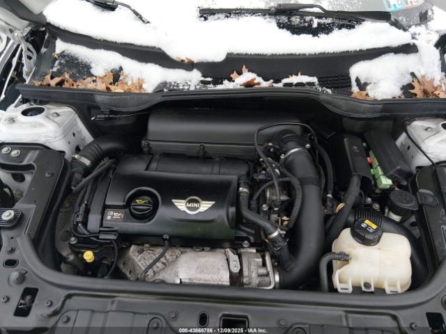 2016 MINI COUNTRYMAN WMWZC5C59GWU04101 Photo 9