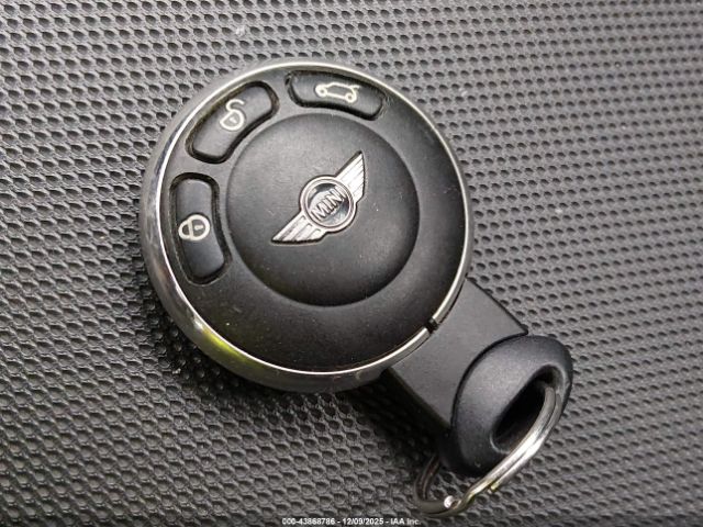 2016 MINI COUNTRYMAN WMWZC5C59GWU04101 Photo 10