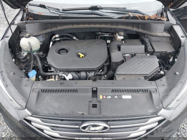 2017 HYUNDAI TUCSON KM8J3CA49HU390479 Photo 9