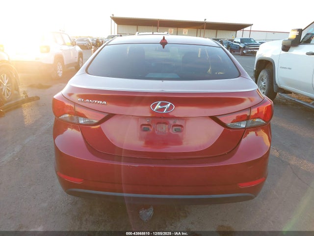 Hyundai ELANTRA SE 2016 5NPDH4AEXGH750790 Image 16