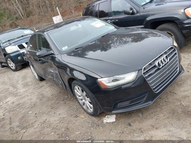 2013 AUDI A4 WAUBFAFL1DN032525 Photo 0