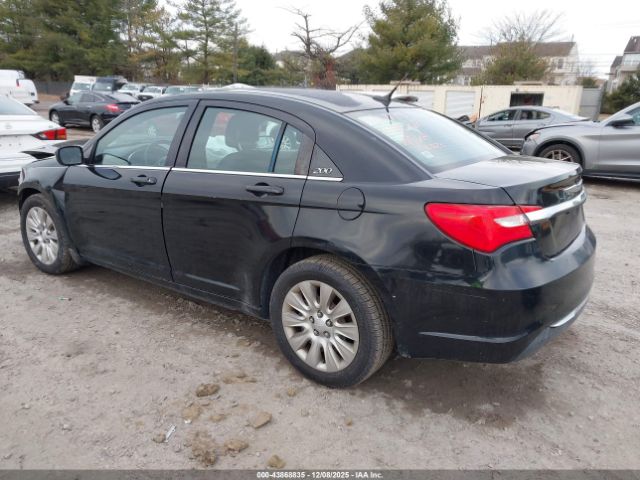 2014 CHRYSLER 200 1C3CCBAB9EN207159 Photo 2