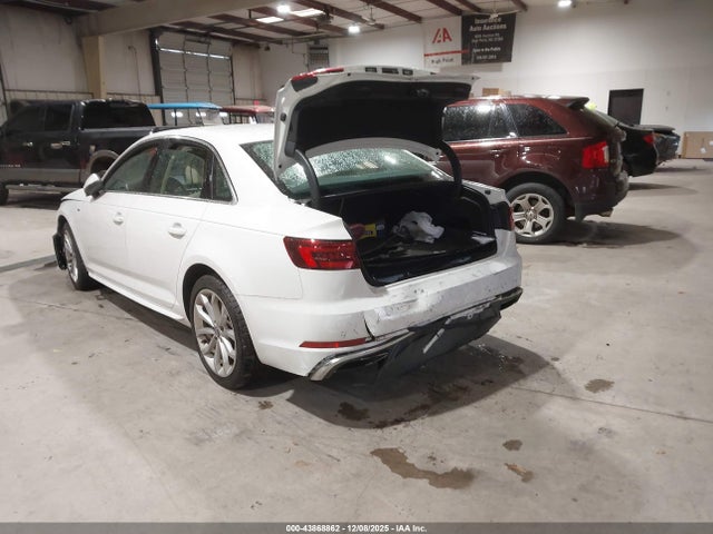 2019 AUDI A4 WAUDNAF40KN017144 Photo 2