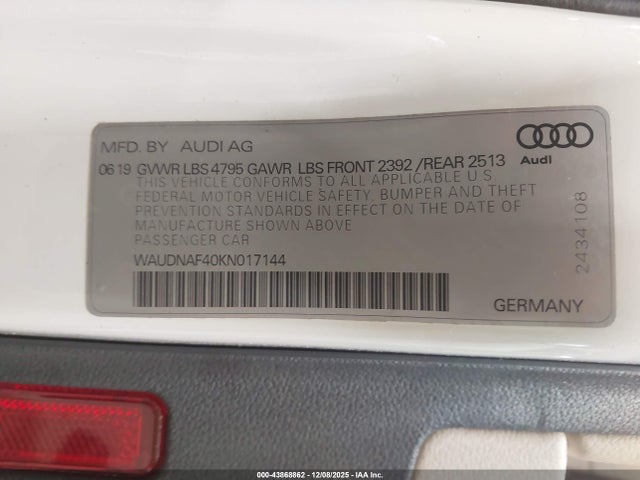 2019 AUDI A4 WAUDNAF40KN017144 Photo 8