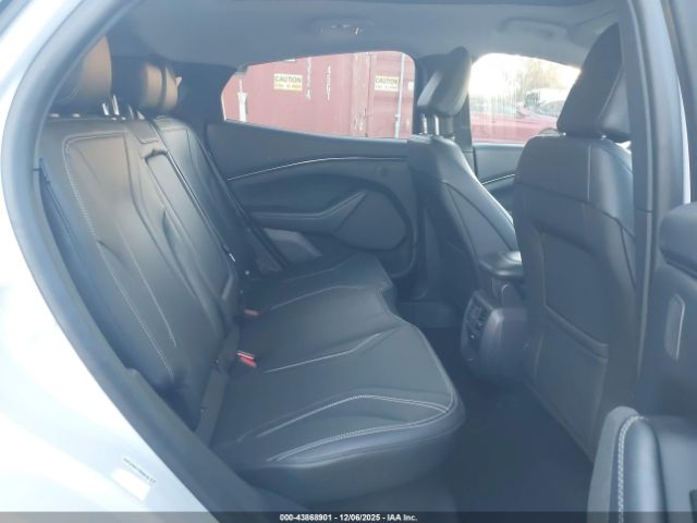 2023 FORD MUSTANG MACH-E 3FMTK3RM1PMA00705 Photo 7