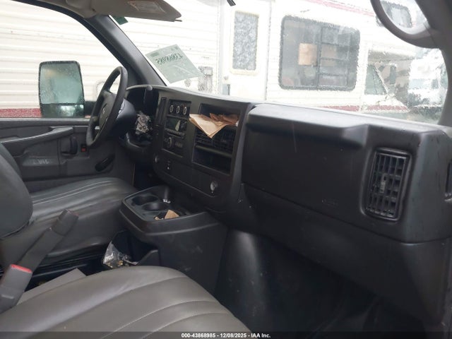 Aukcja sprzedaży 2010 Gmc Savana Cutaway Work Van, vin: 1GD6G4BG7A1900781, numer aukcji: 43868985