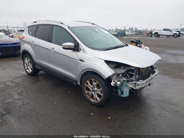 Ford Escape Titanium 2014 1FMCU0JX0EUB51722 main image