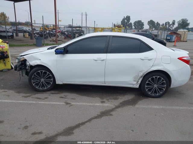 Toyota Corolla S Plus 2015 5YFBURHEXFP358304 Image 13