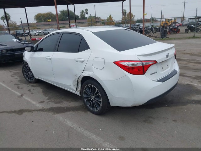 Toyota Corolla S Plus 2015 5YFBURHEXFP358304 Image 3