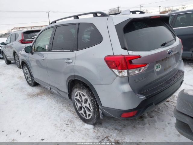 2023 SUBARU FORESTER JF2SKAEC5PH457587 Photo 2
