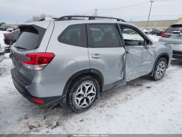 2023 SUBARU FORESTER JF2SKAEC5PH457587 Photo 3
