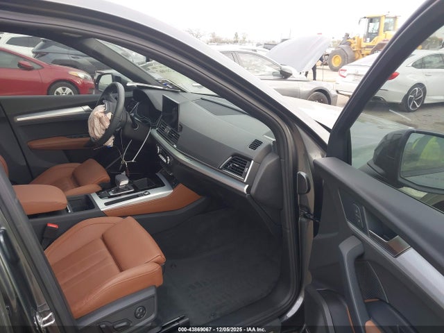 2024 AUDI Q5 WA1FAAFY8R2031406 Photo 4