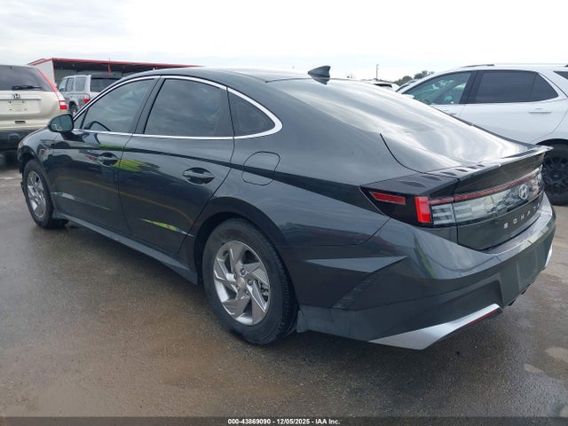 2025 HYUNDAI SONATA KMHL24JA8SA489715 Photo 2