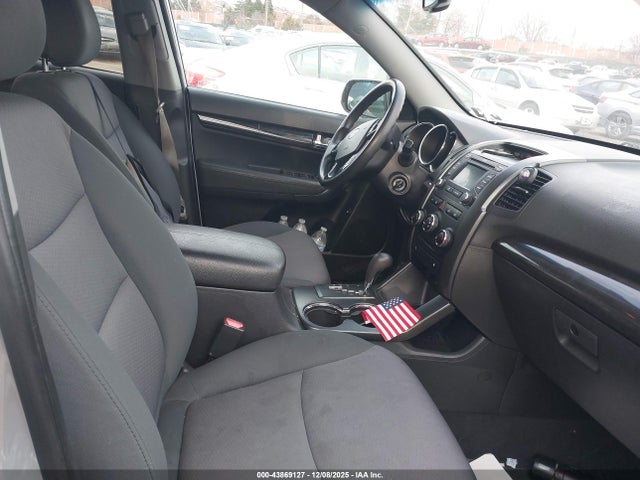 2013 KIA SORENTO 5XYKT3A68DG406743 Photo 4