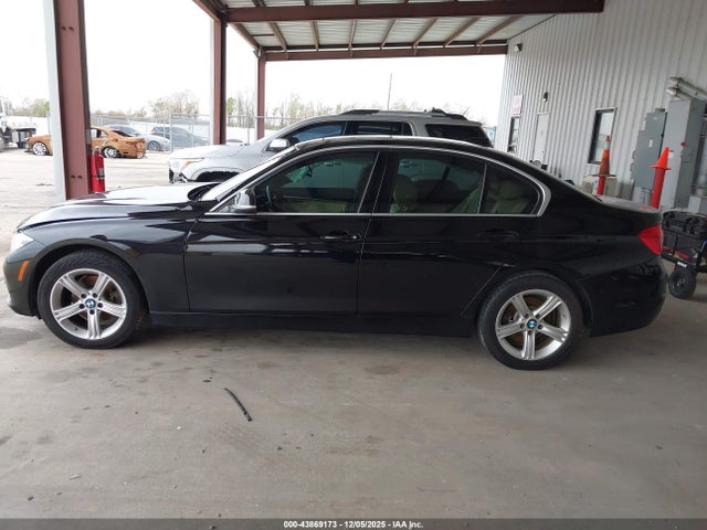 WBA8B9C59HK675884 BMW 330I