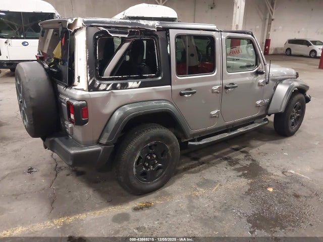 1C4HJXDG6JW161399 Jeep Wrangler Unlimited Sport 4x4