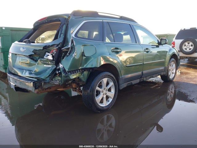 Subaru Outback 2.5i Premium 2014 4S4BRBDC1E3222322 Image 4