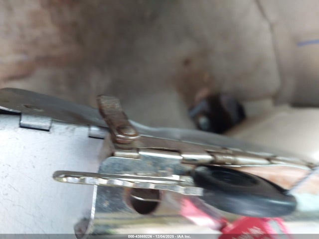 2010 CADILLAC ESCALADE 1GYUCCEF9AR246737 Photo 10